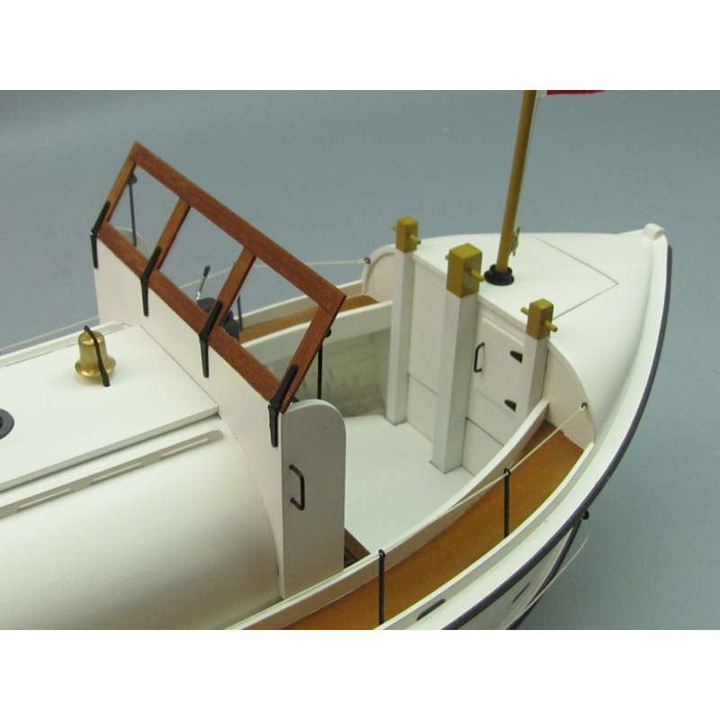 USCG 36500 36" Motor Lifeboat Model Kit alt 0