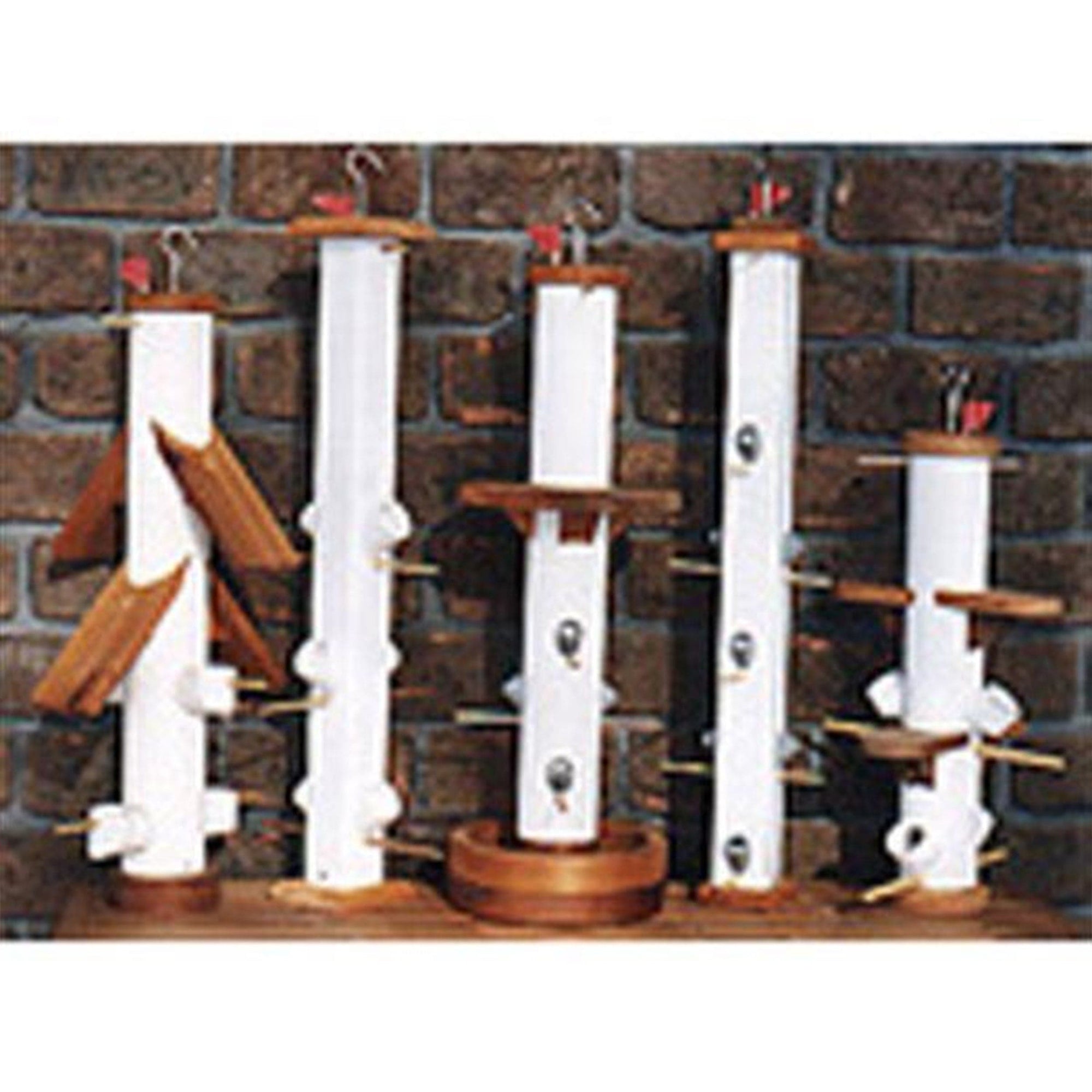 Woodworking Project Paper Plan to Build PVC Bird Feeders alt 0