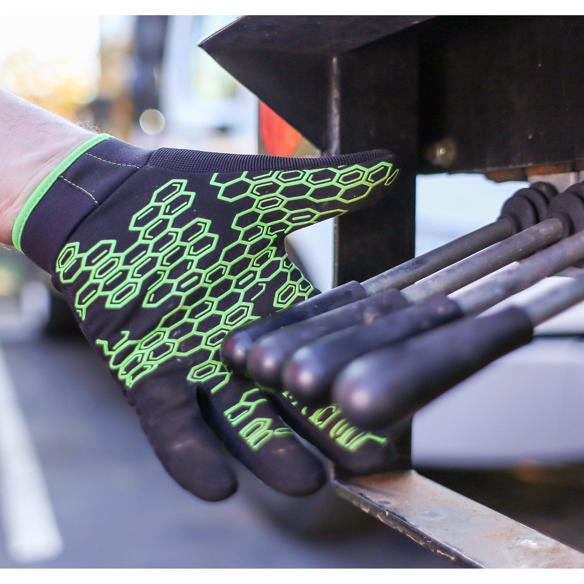 Grasper Gloves, Black/Green, Large alt 0