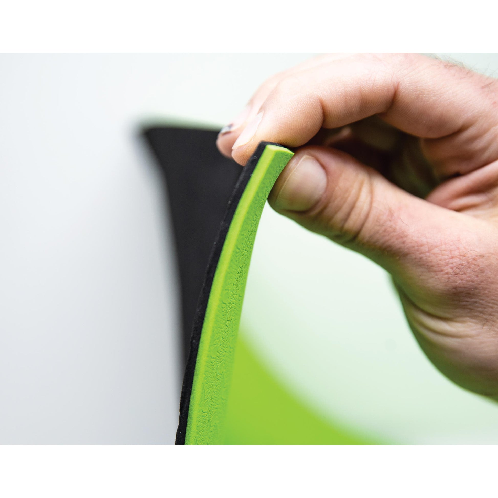 18" x 24" High Visibility Tool Mat alt 0