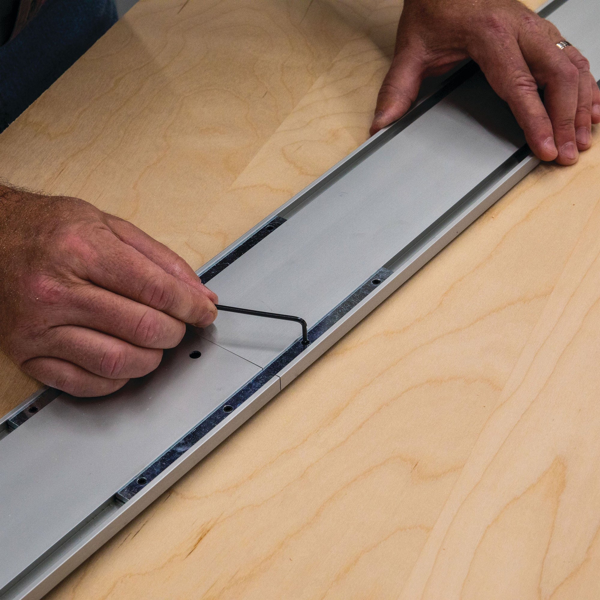 2-Foot Straight Edge Guide Extension alt 0