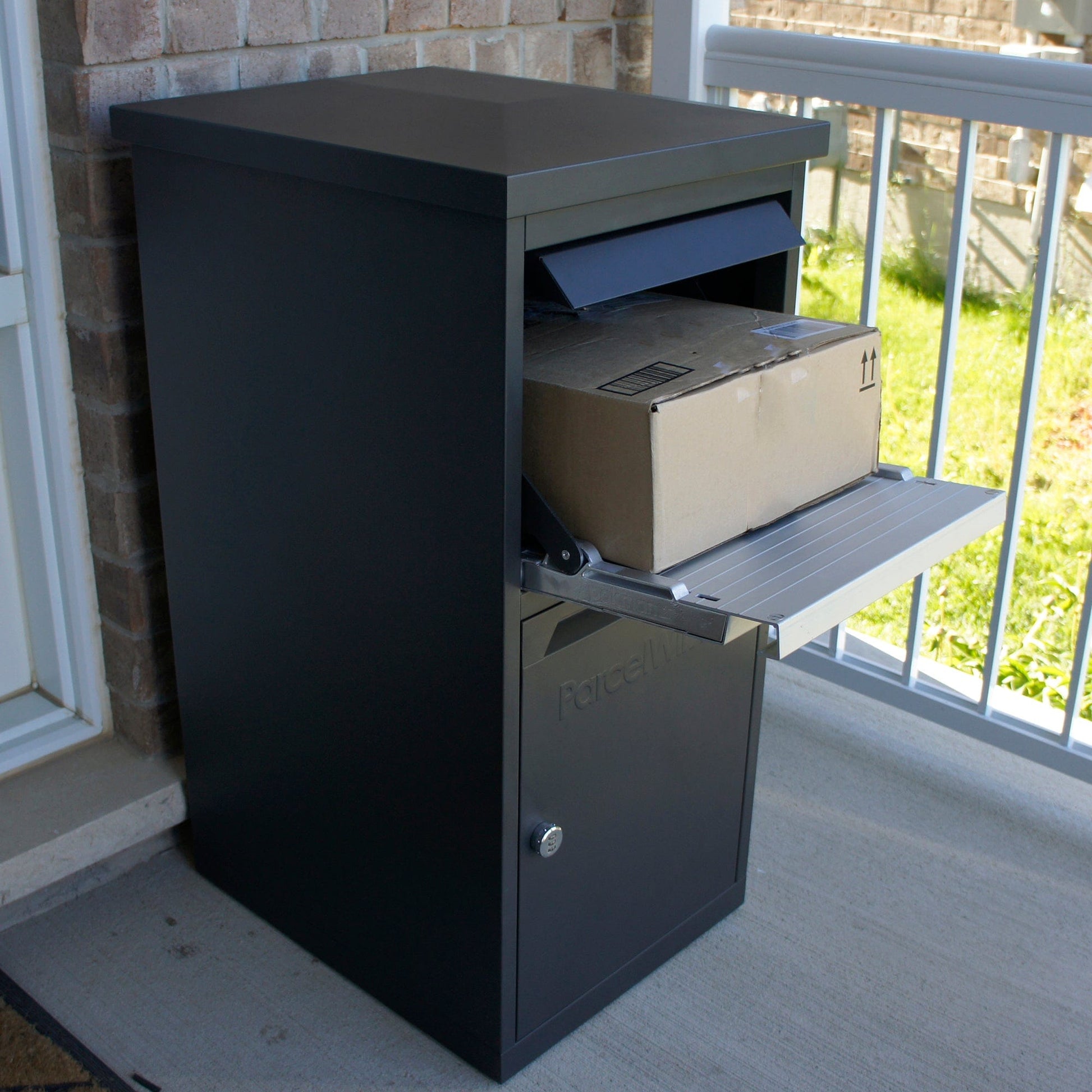 ParcelWirx Lockable Package Delivery Box with Parcel Chute Graphite alt 0
