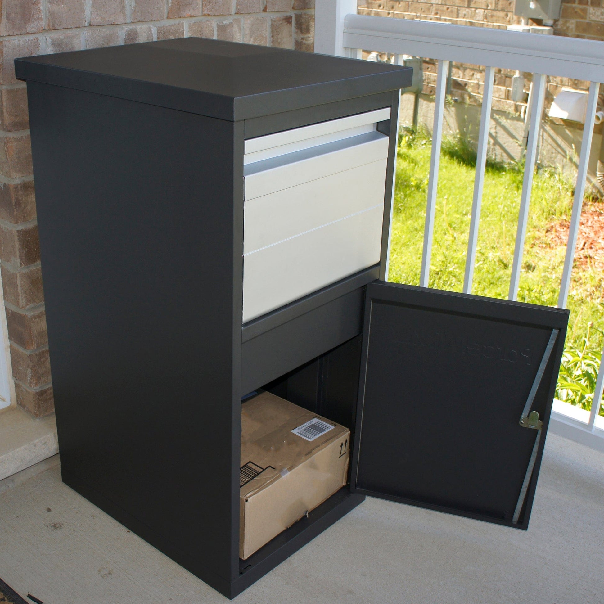 ParcelWirx Lockable Package Delivery Box with Parcel Chute Graphite alt 0