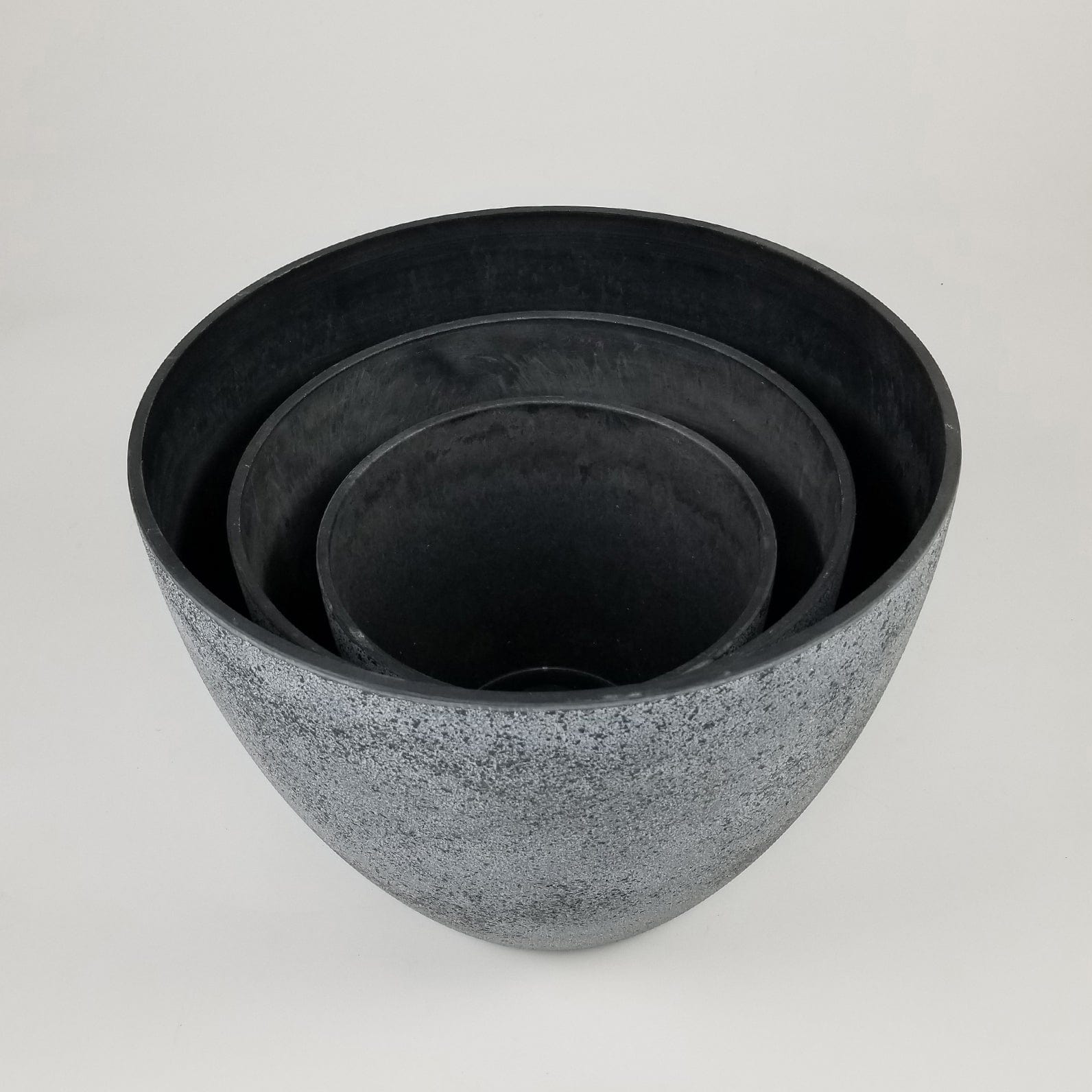 Round Spackled Nested Planter Set Gray Set of 3 alt 0
