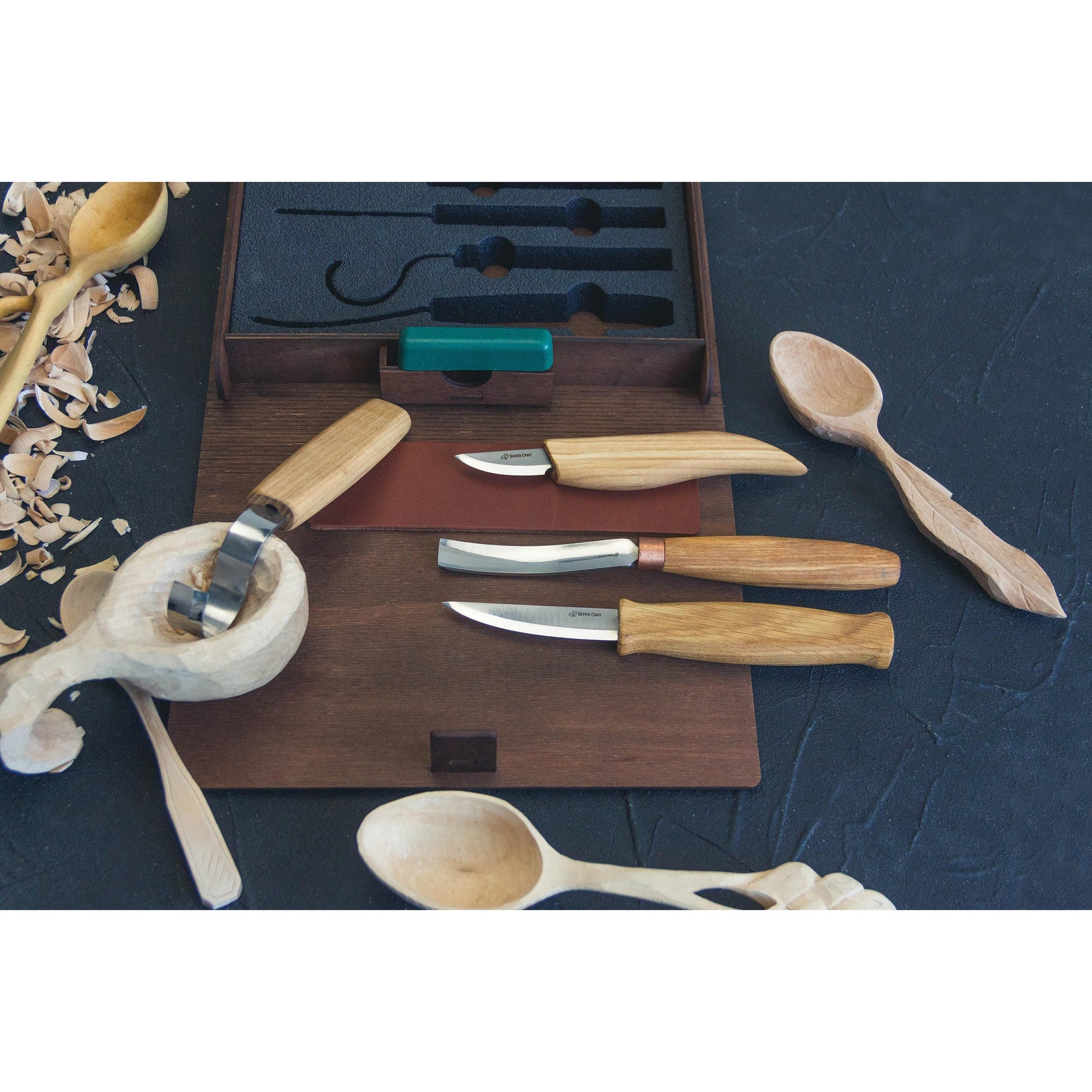 Spoon and Kuksa Carving Professional Set in Gift Book Box alt 0