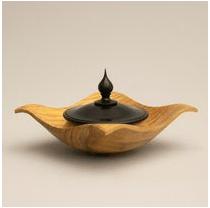 556_Square_Lidded_Bowl_with_Finial.png