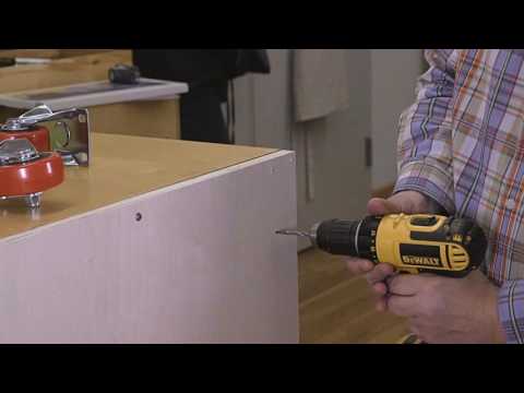 2-1/2" HD Caster - Double Locking - Swiveling - 3/8" Threaded Spindle alt 999